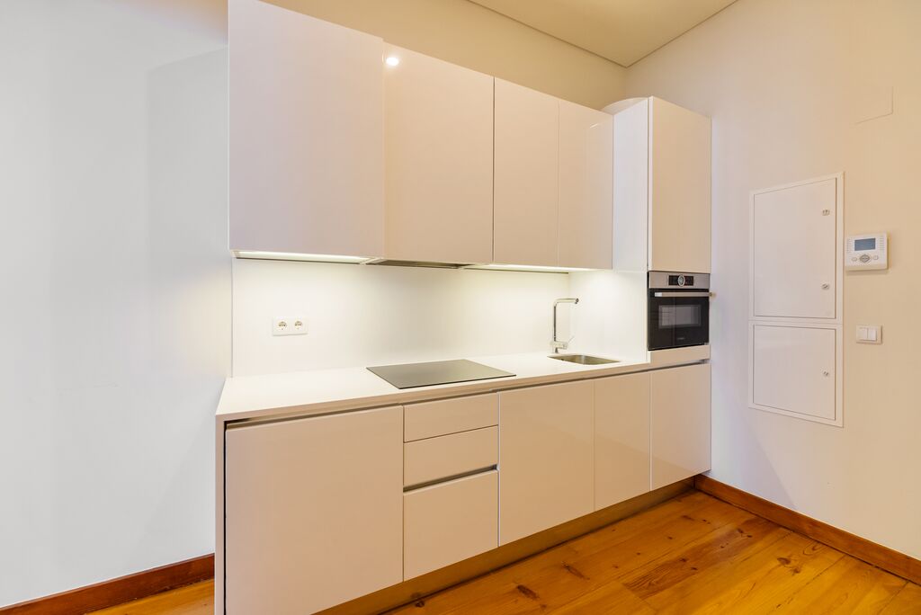 1 Bedroom Apartment new, Cais do Sodré, Lisboa