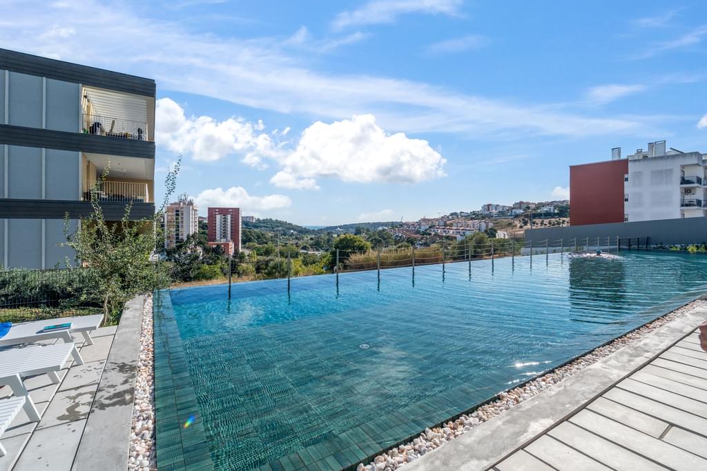3 Bedroom Apartment with a view, Carnaxide, Oeiras 404062793