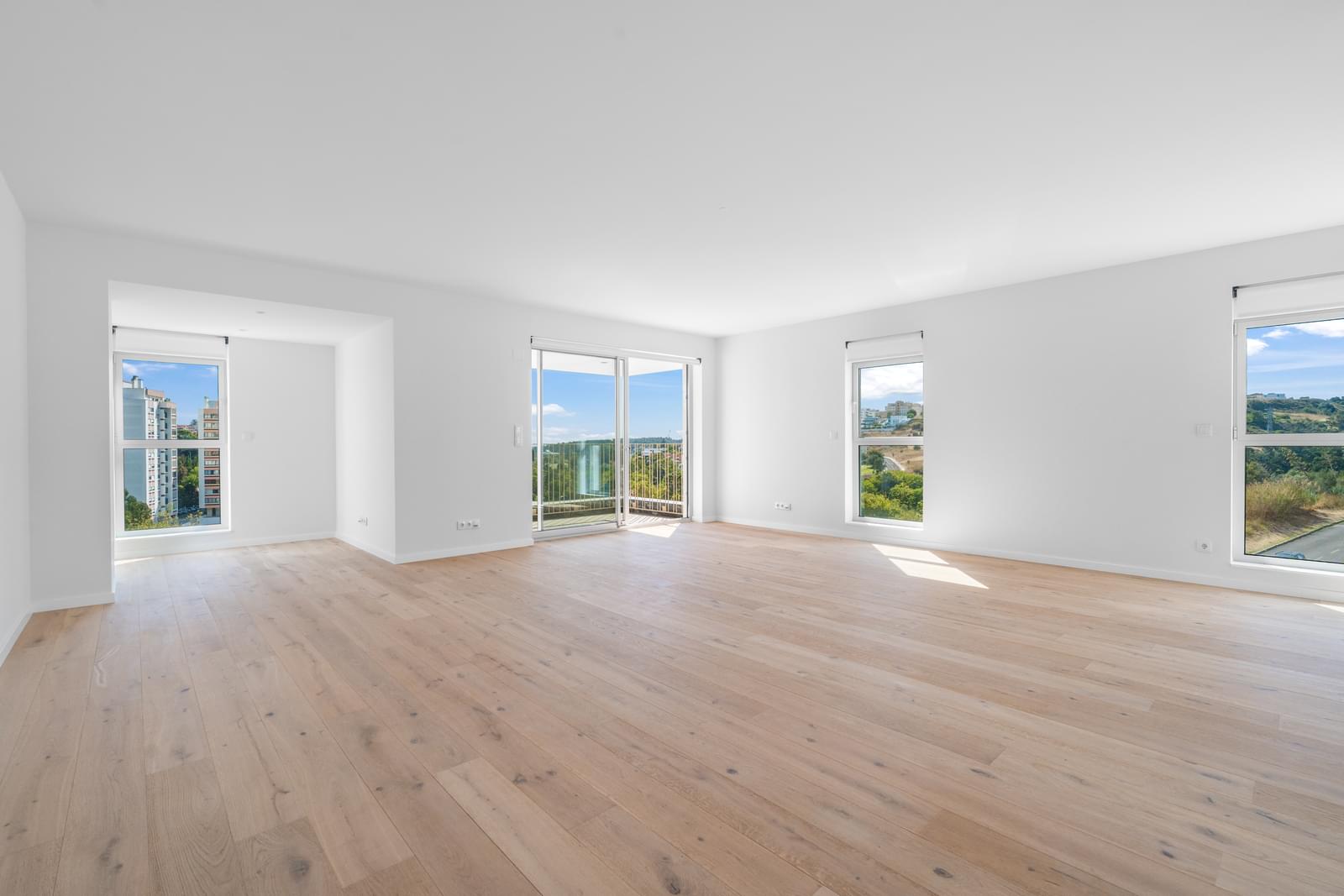 Apartamento T3 com piscina, Carnaxide, Oeiras - Imagem 1