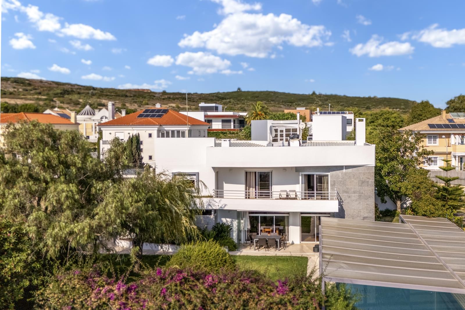 Moradia T6 com piscina, Carnaxide, Oeiras - Imagem 1
