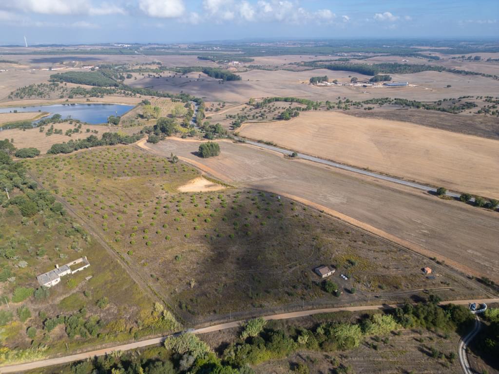 Mixed land 5.2 ha, Santiago do Cacem 4074585548