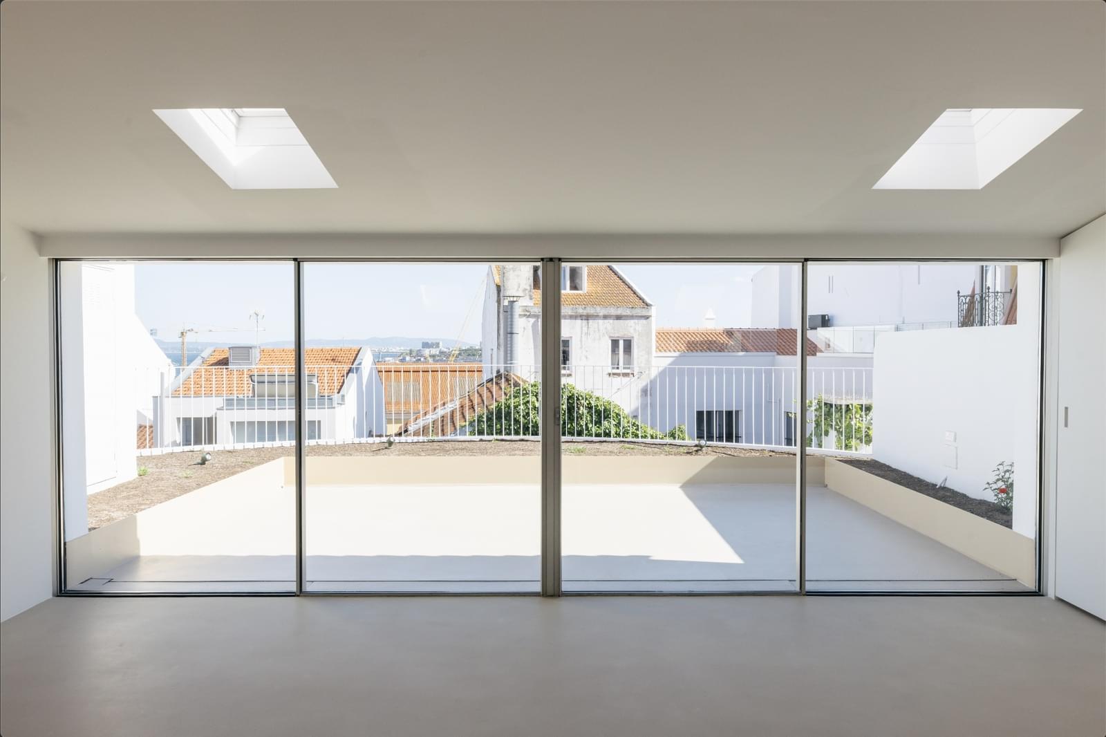 Moradia T4 com jardim, Lapa, Lisboa - Imagem 1