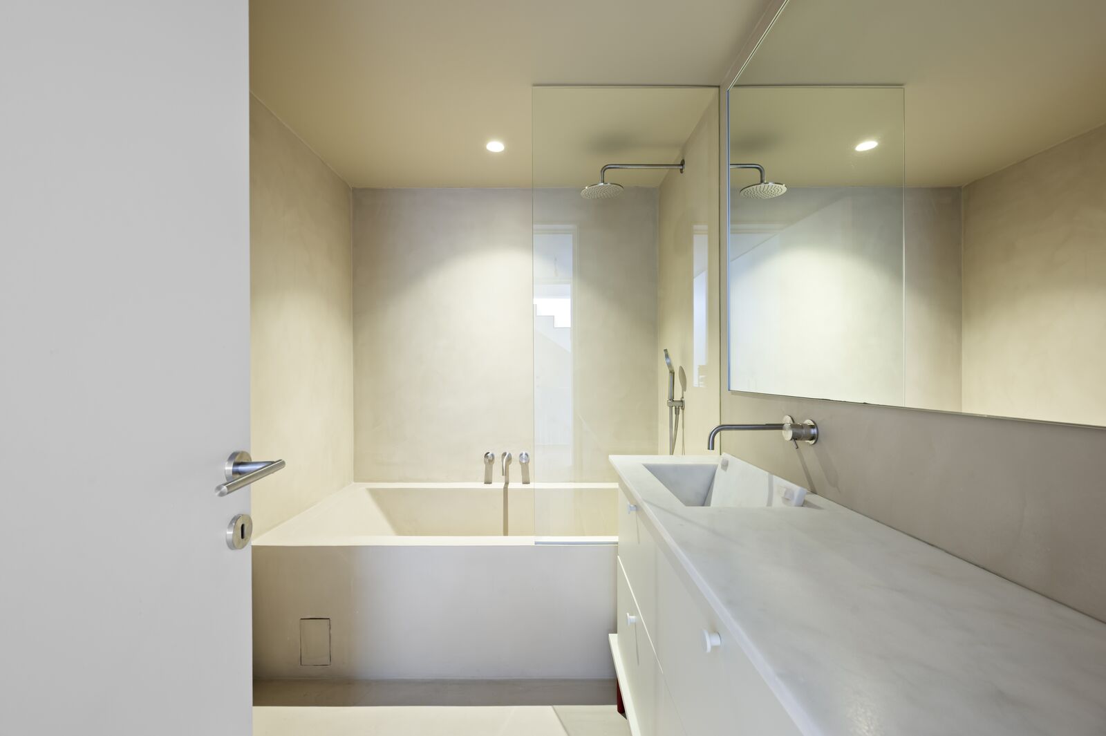 4 Bedroom Villa/Townhouse's Image 26