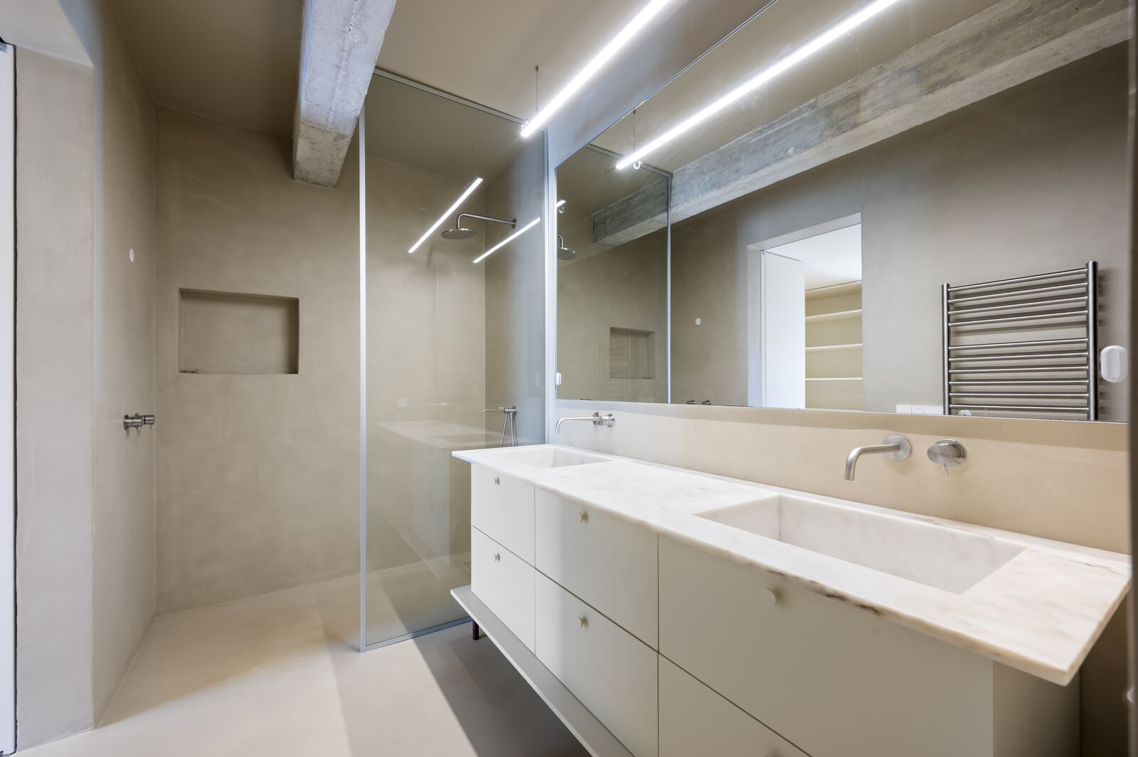 4 Bedroom Villa/Townhouse's Image 28