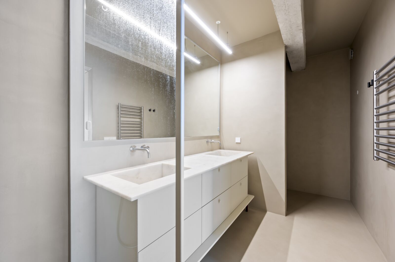 4 Bedroom Villa/Townhouse's Image 29