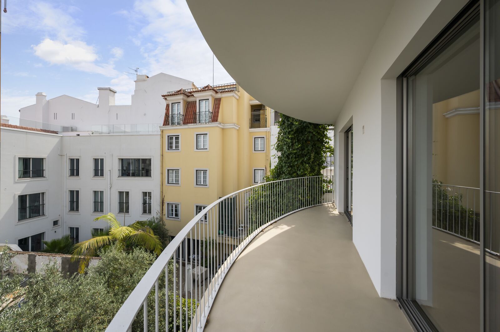 4 Bedroom Villa/Townhouse's Image 38