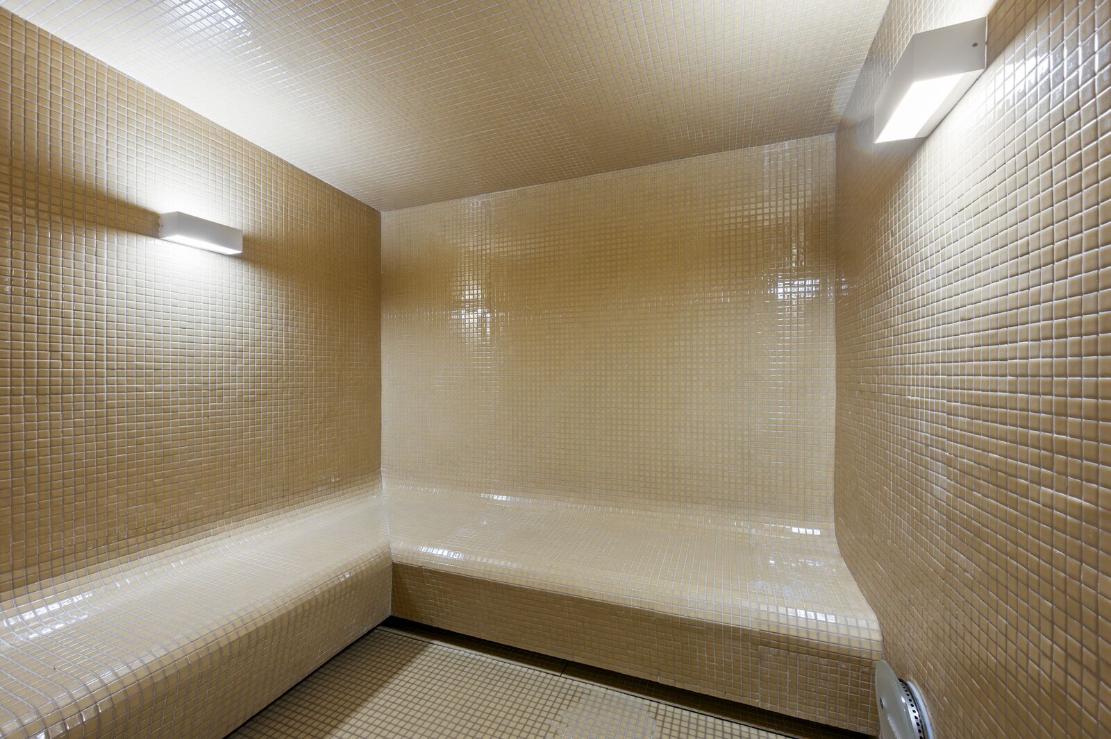 4 Bedroom Villa/Townhouse's Image 44