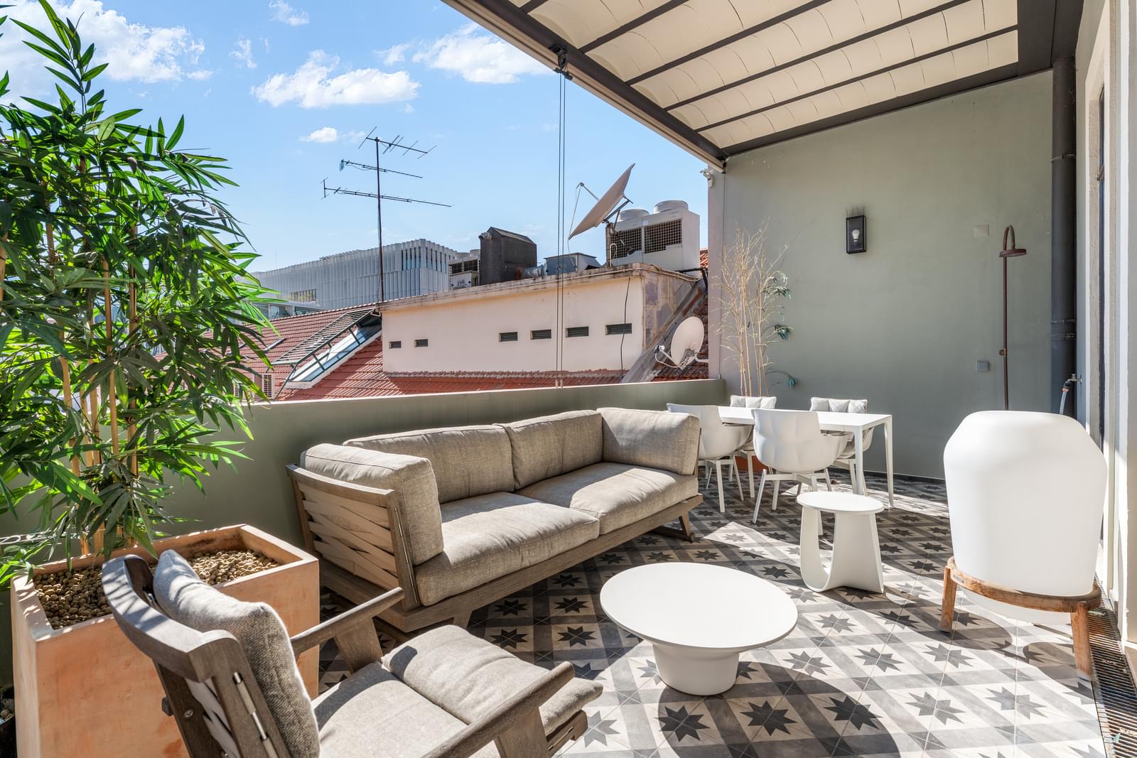 Apartamento T2 com terraço, Misericórdia, Lisboa - Imagem 19