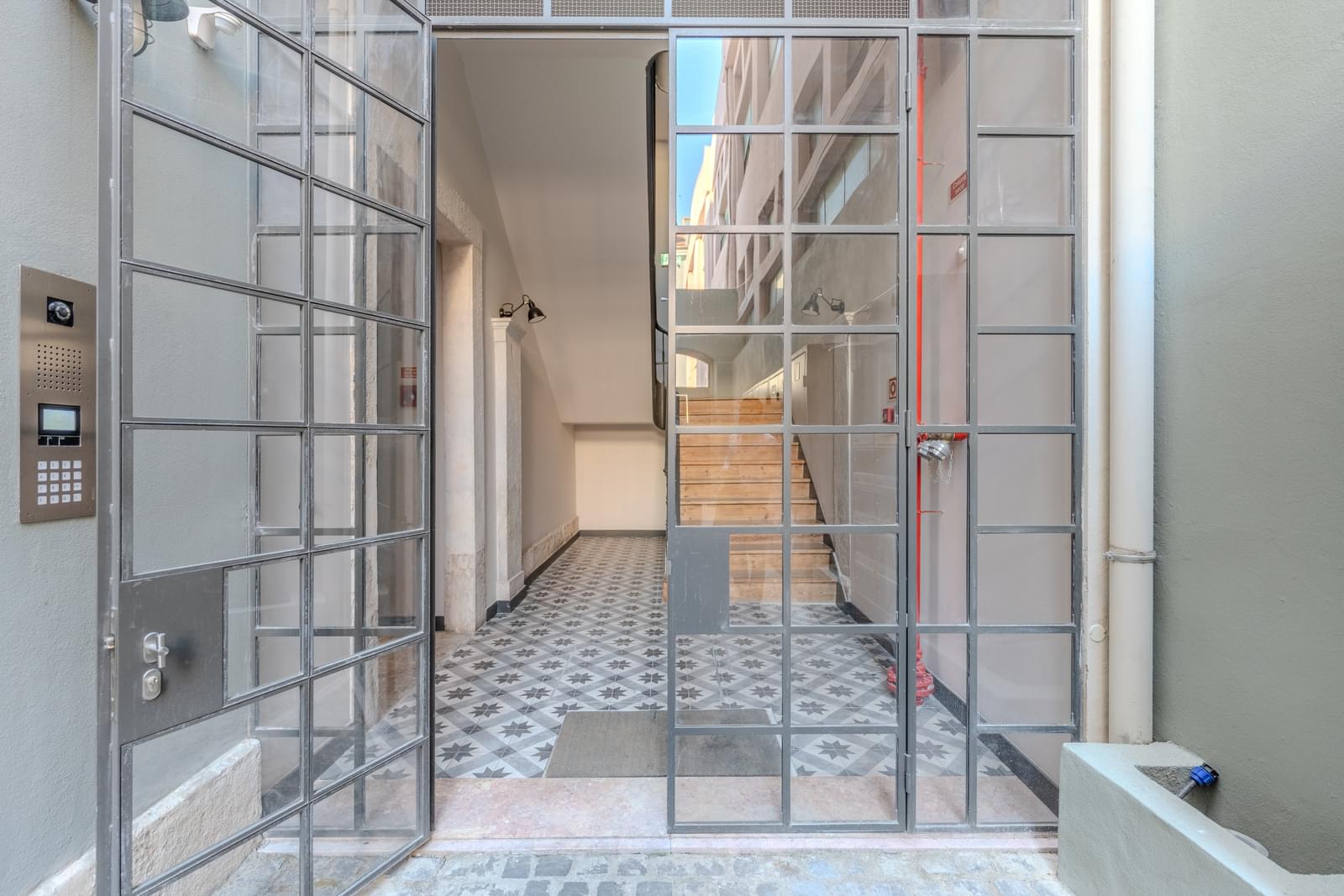 Apartamento T2 com terraço, Misericórdia, Lisboa - Imagem 33