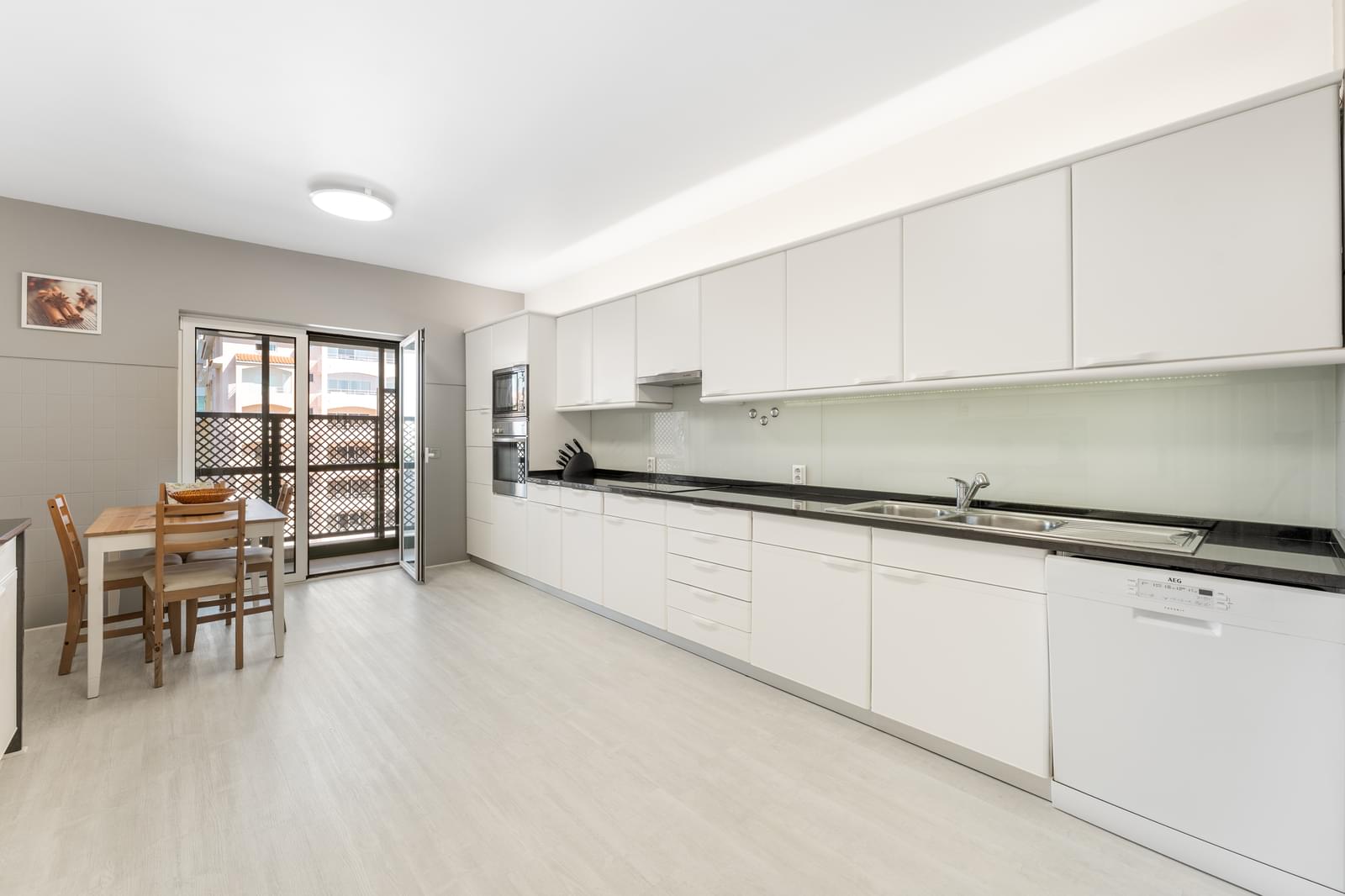 Duplex T4 com piscina, Gandarinha, Cascais - Imagem 6