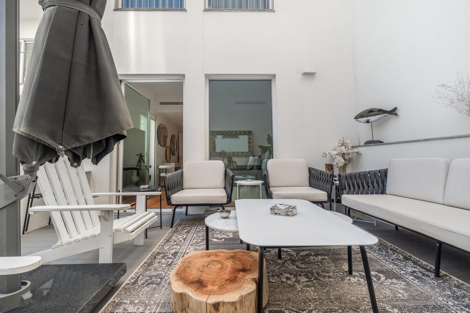 Apartamento T3 com piscina, Avenida Duque de Loulé, Lisboa - Imagem 23