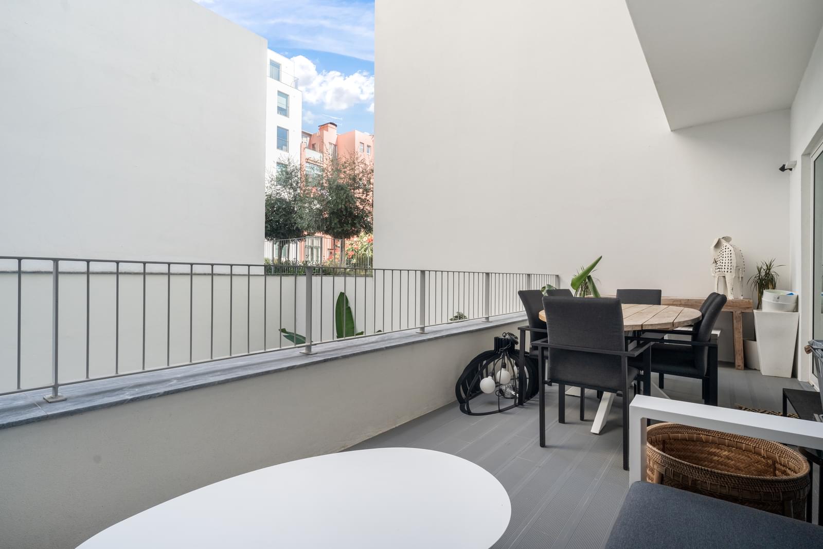 Apartamento T3 com piscina, Avenida Duque de Loulé, Lisboa - Imagem 11