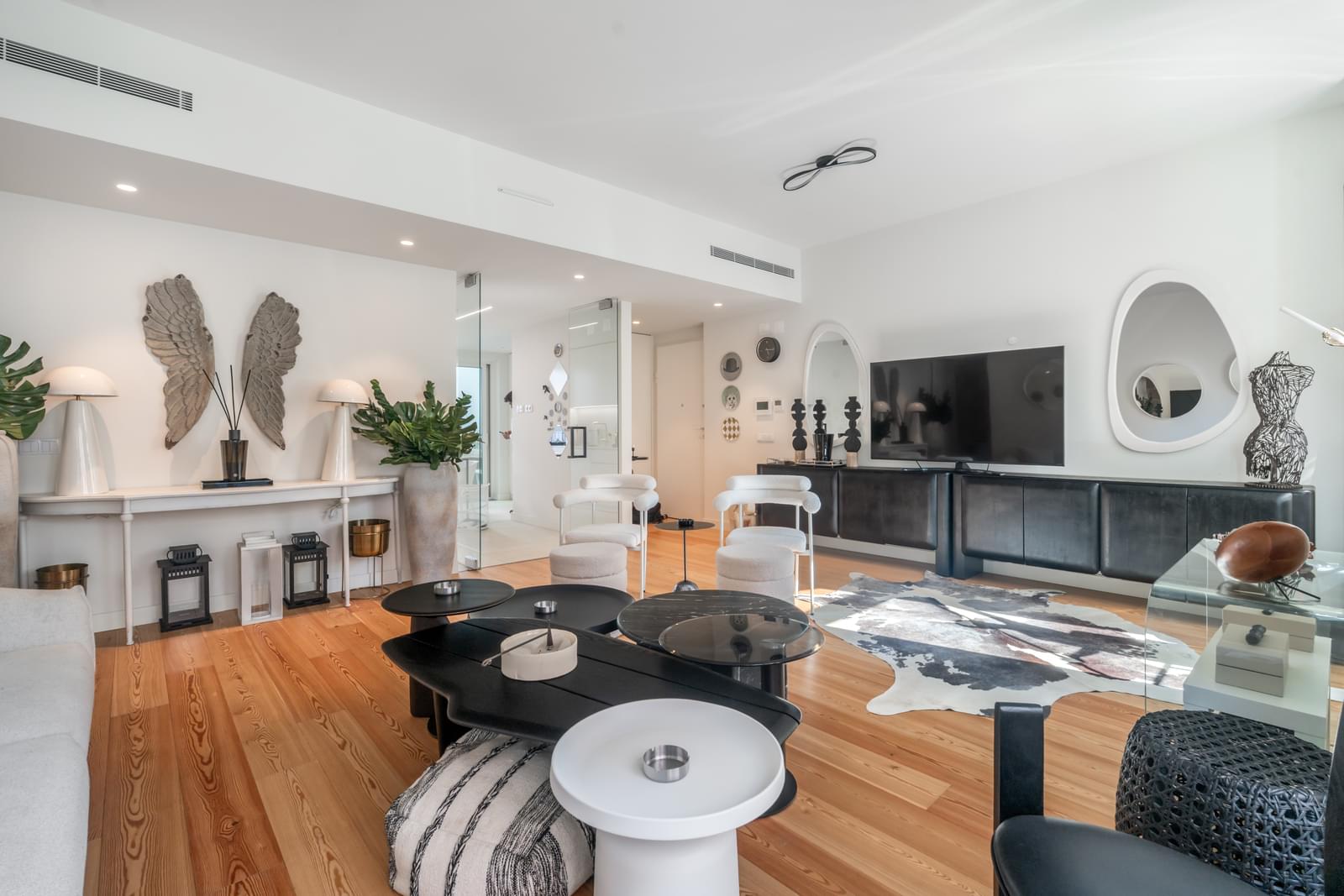 Apartamento T3 com piscina, Avenida Duque de Loulé, Lisboa - Imagem 5