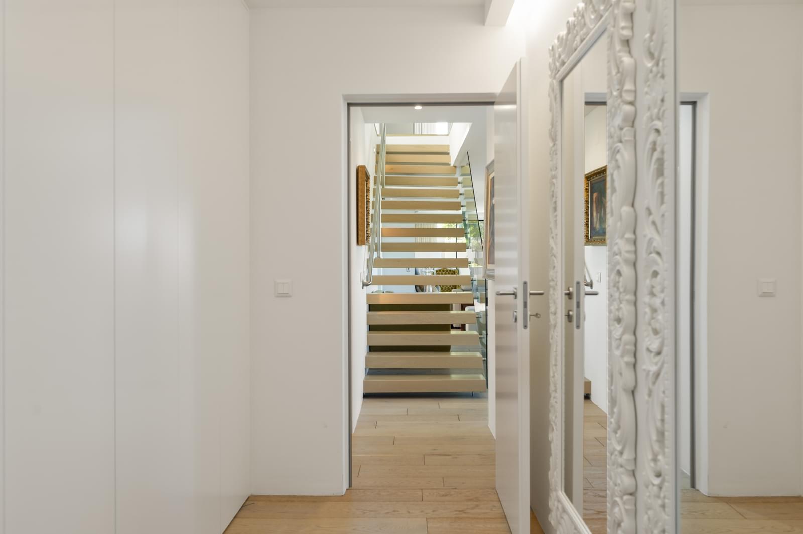 Moradia T4 com piscina, Cascais - Imagem 17