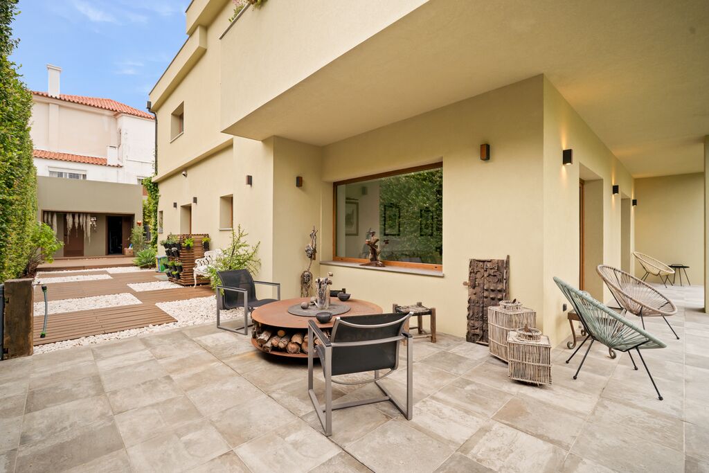4 Bedroom Detached house with swimming pool, Estoril, Cascais