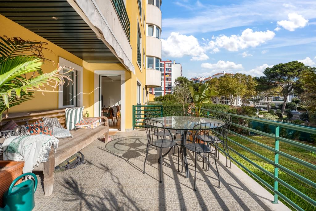 3 Bedroom Apartment with garden, Monte Estoril, Cascais