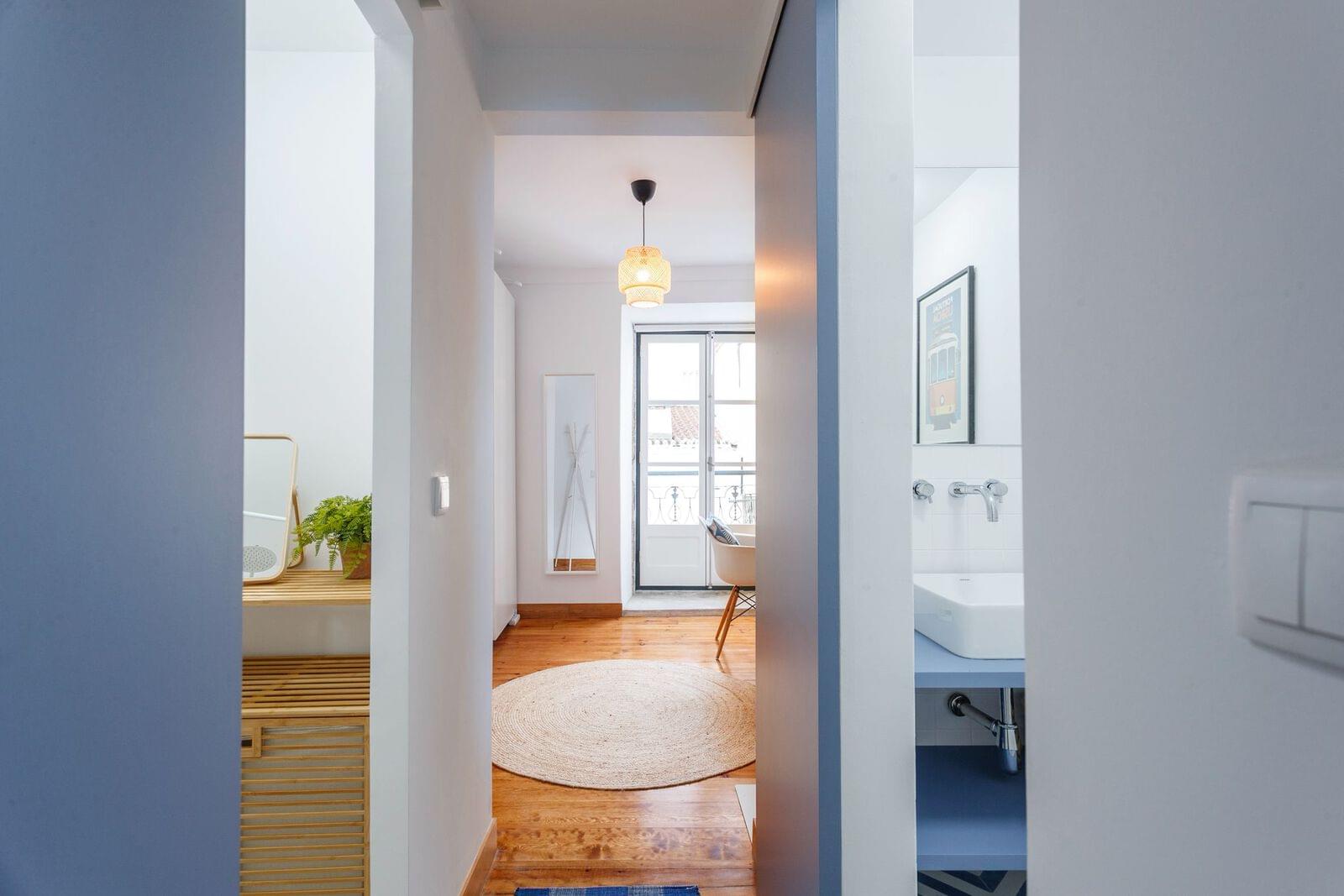 Apartamento T2 com terraço, Alfama, Lisboa - Imagem 8