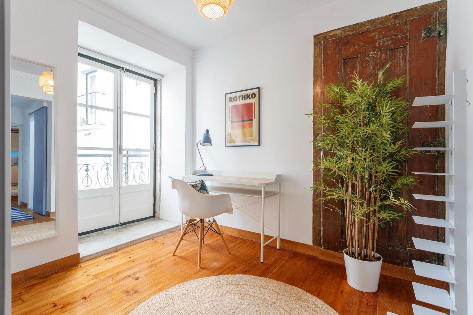 Apartamento T2 com terraço, Alfama, Lisboa - Imagem 10