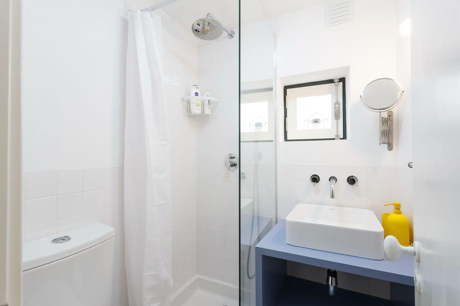Apartamento T2 com terraço, Alfama, Lisboa - Imagem 13