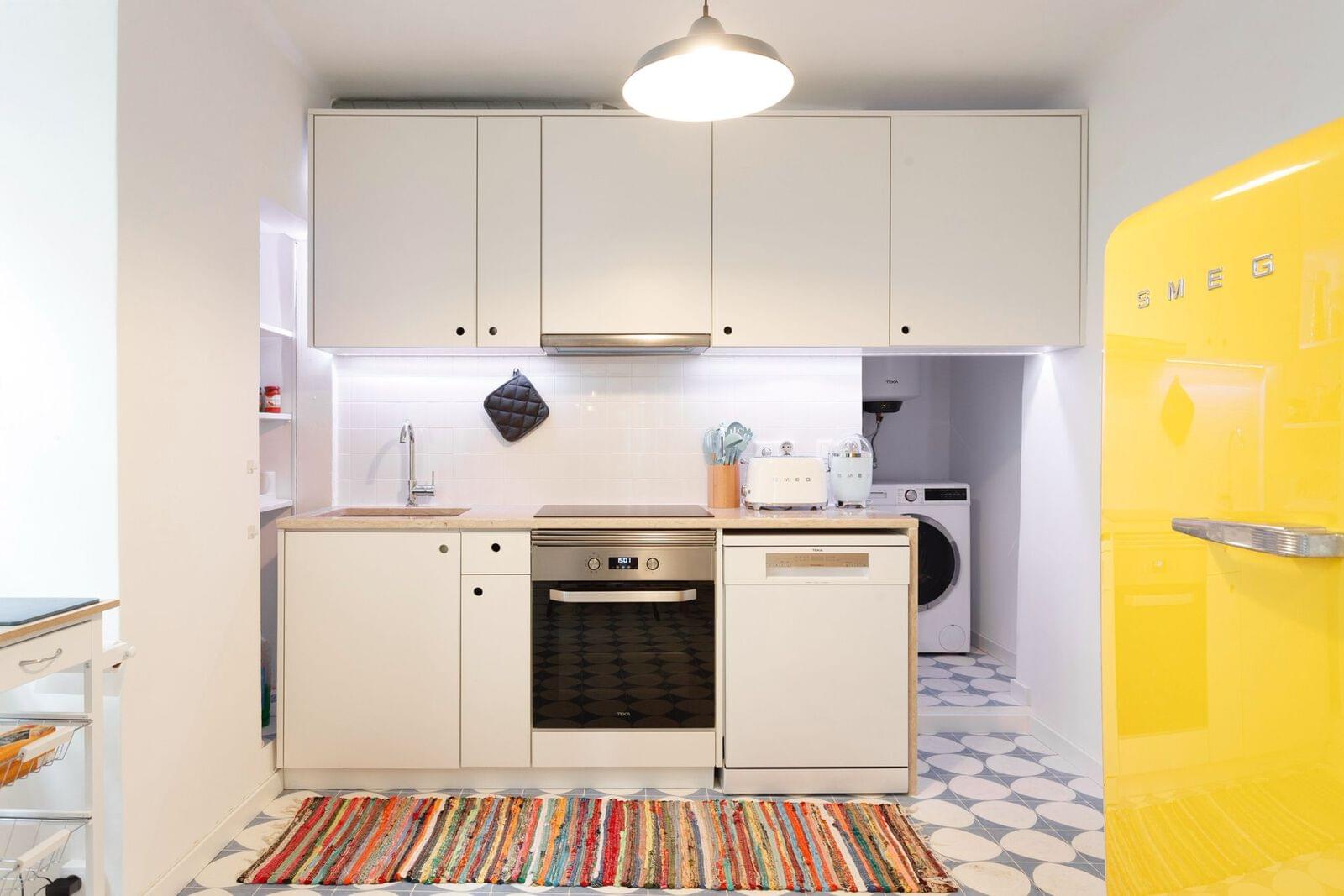 Apartamento T2 com terraço, Alfama, Lisboa - Imagem 3