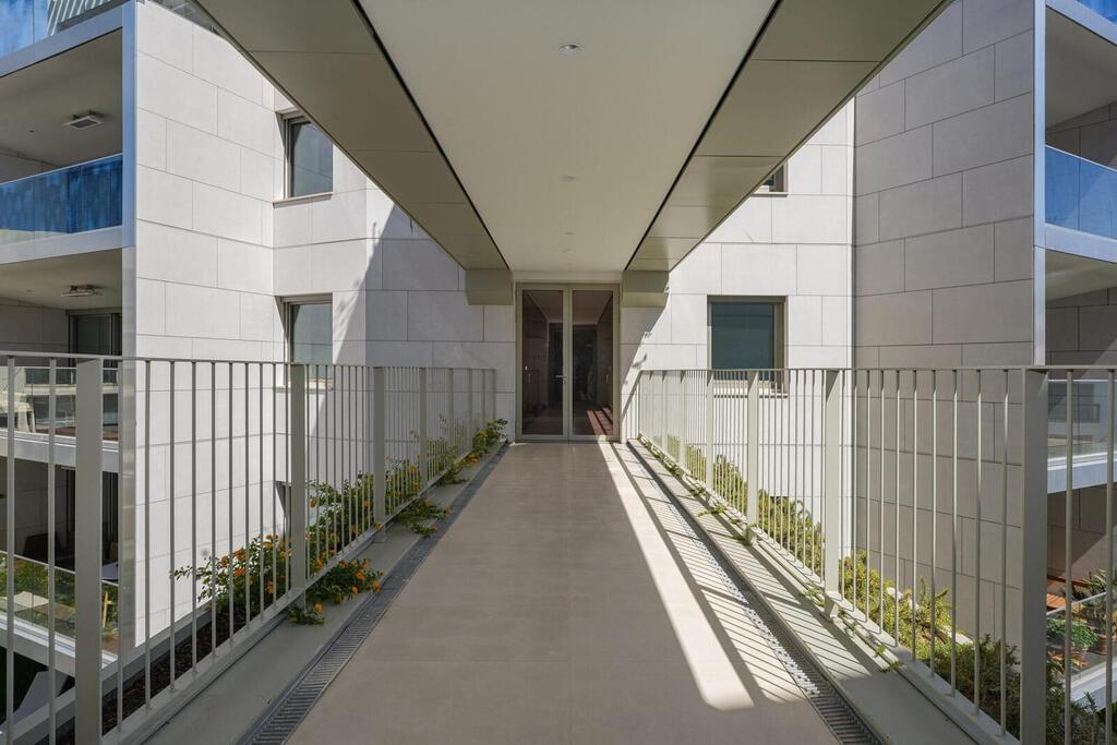 1 Bedroom Apartment with parking, Cascais 3038393954