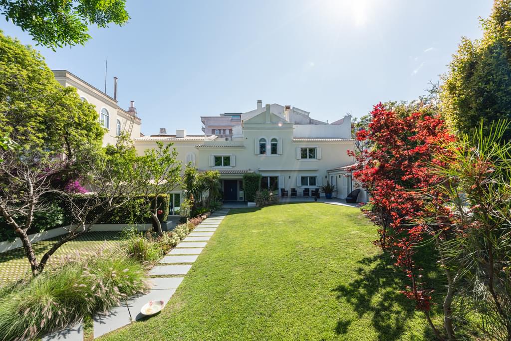 5 Bedroom Detached house with swimming pool, Monte Estoril, Cascais 1124169692