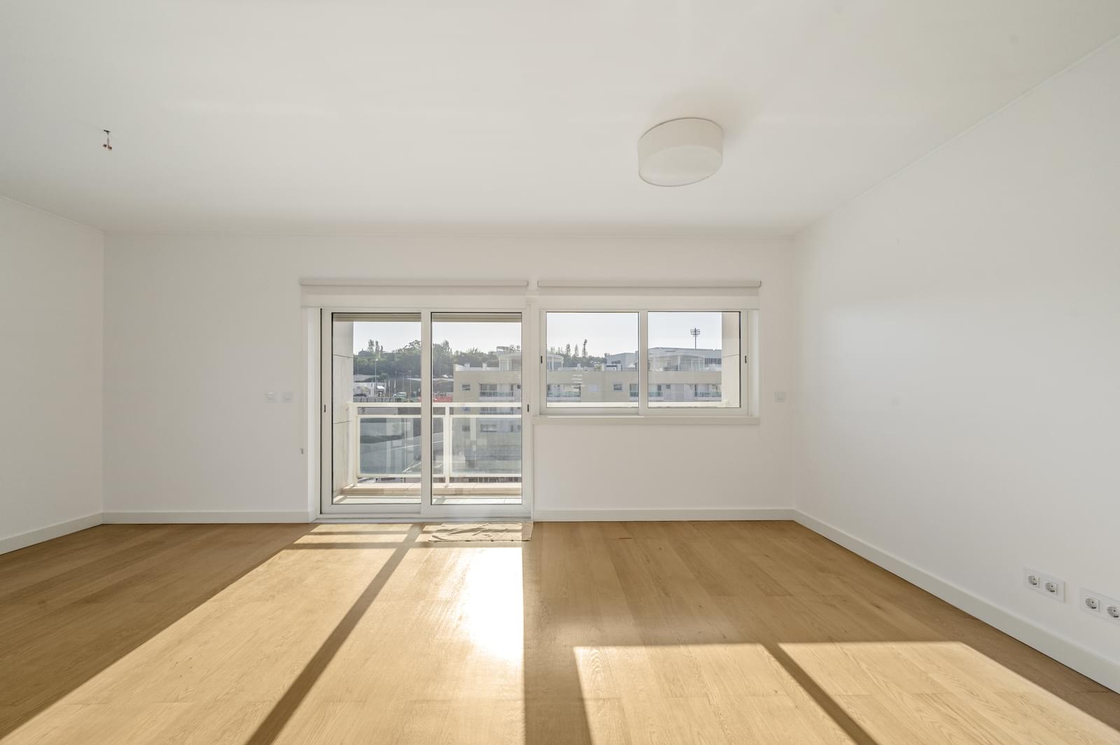 Apartamento T1 com estacionamento, Fórum Oeiras, Oeiras - Imagem 6