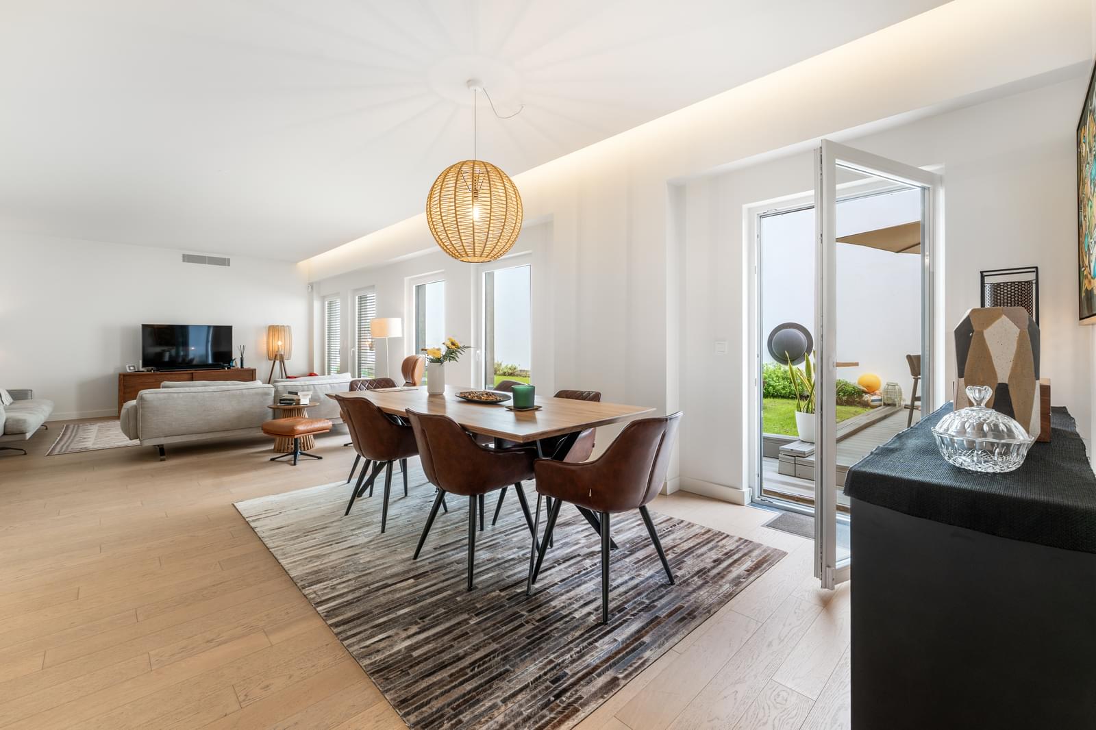 Apartamento T4 com piscina, Duque de Loulé, Lisboa - Imagem 3