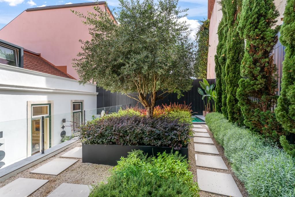 Mansion, Campo de Santana, Lisboa 4009346653