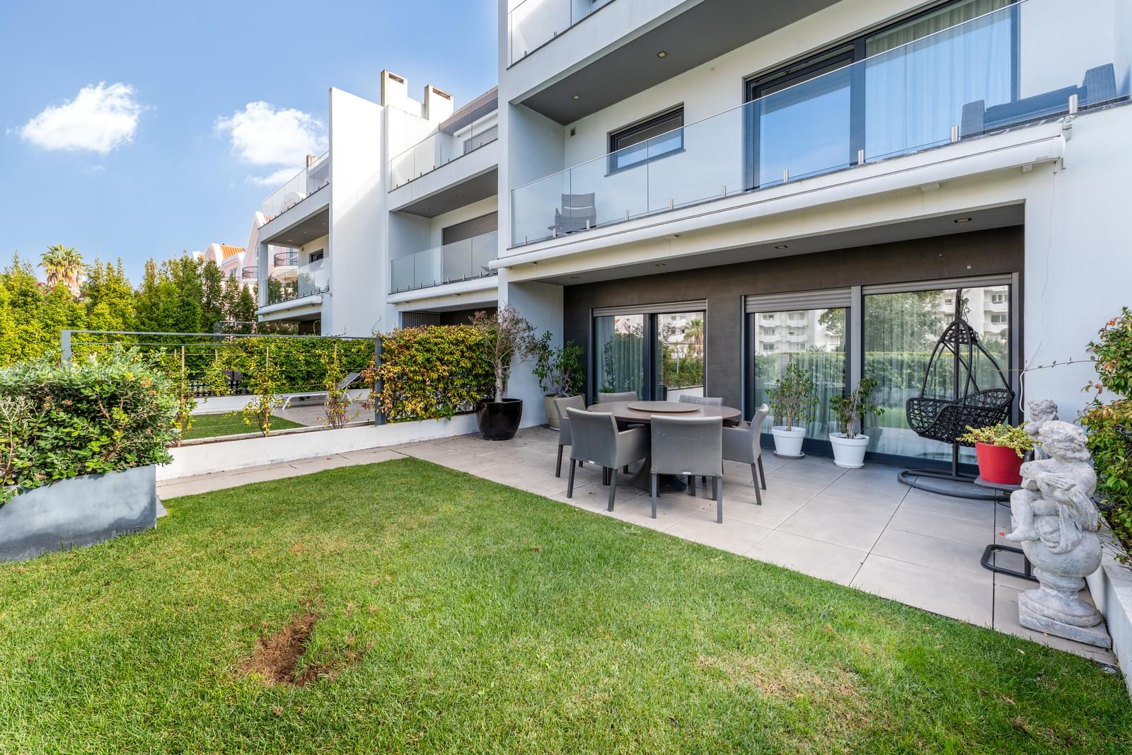 Moradia T5 + 1 com piscina, Cascais - Imagem 4