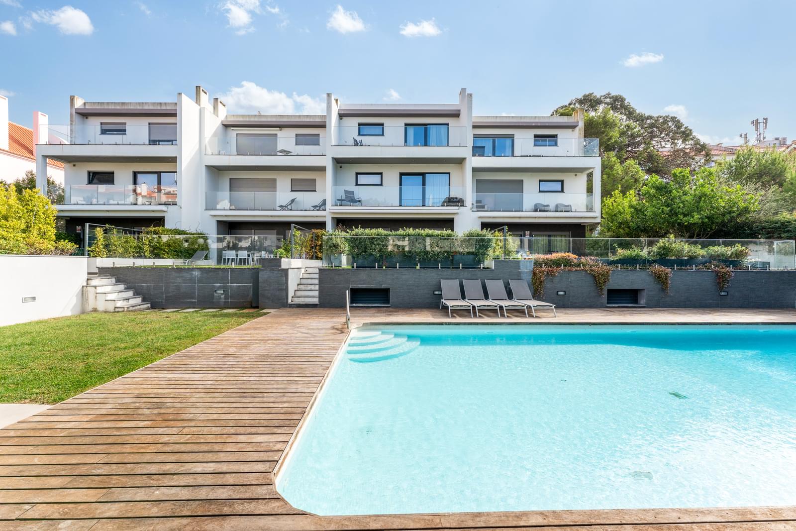 Moradia T5 + 1 com piscina, Cascais - Imagem 1