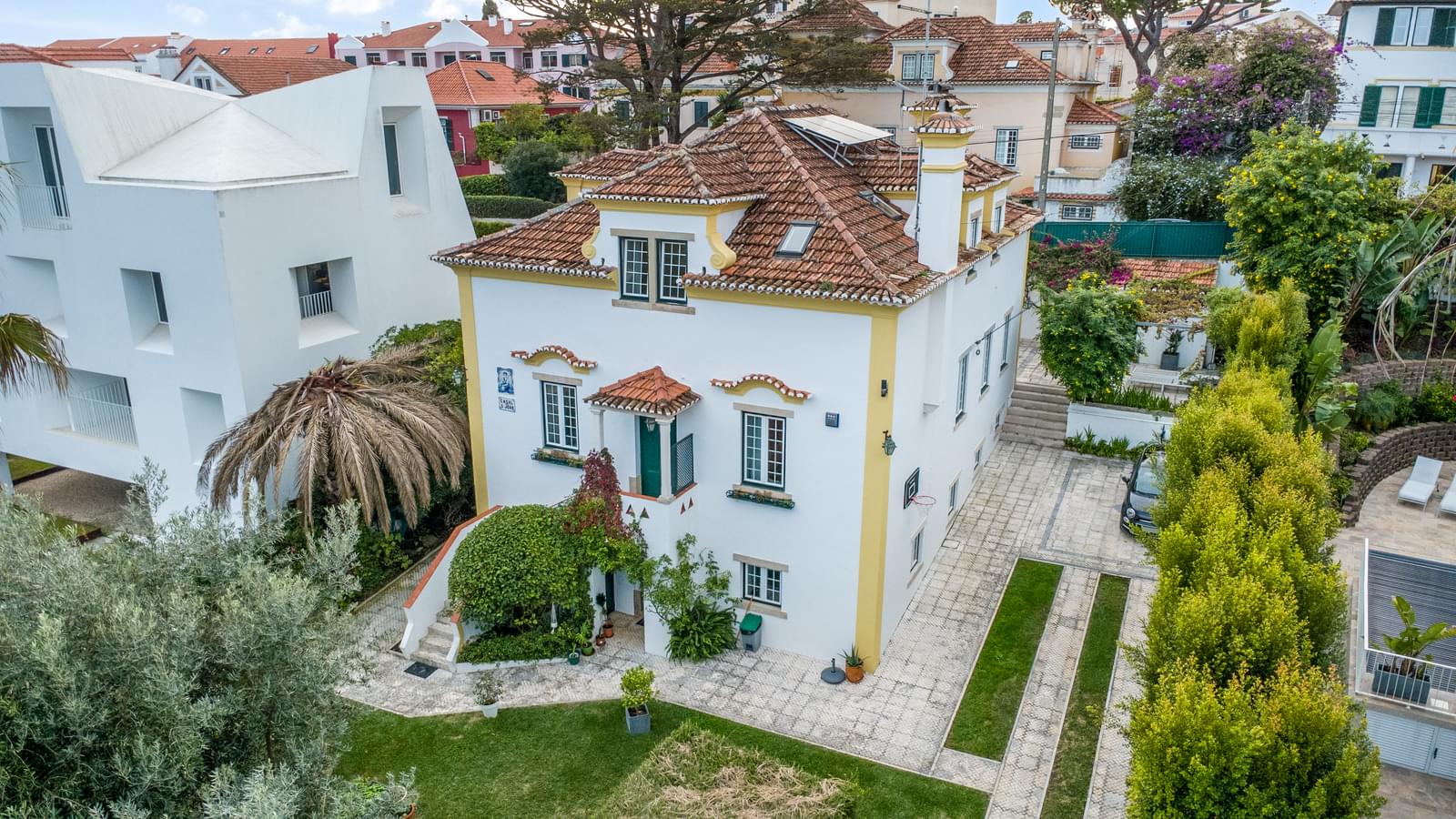 Moradia T5 com jardim, Monte Estoril, Cascais - Imagem 1