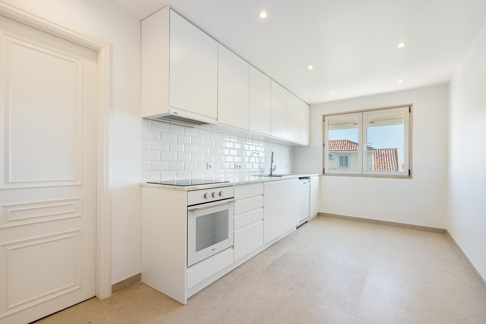 2 Bedroom Apartment/Flat's Image 18