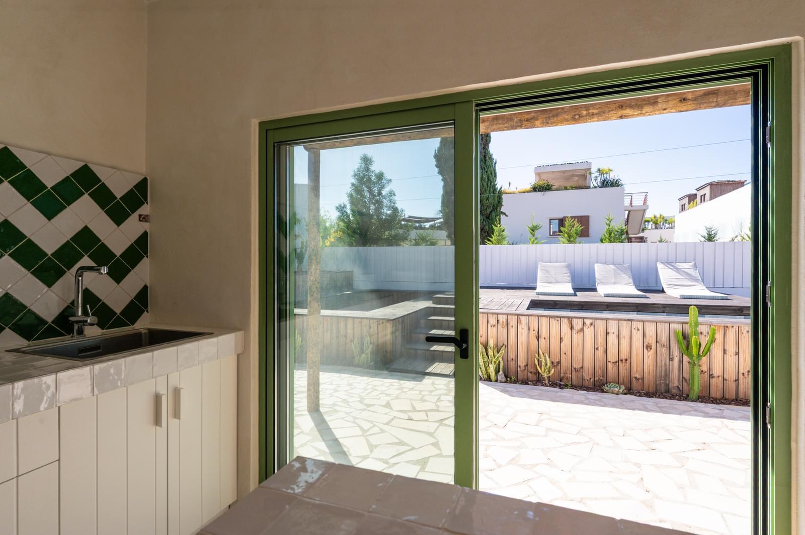 4 Bedroom Villa/Townhouse's Image 14