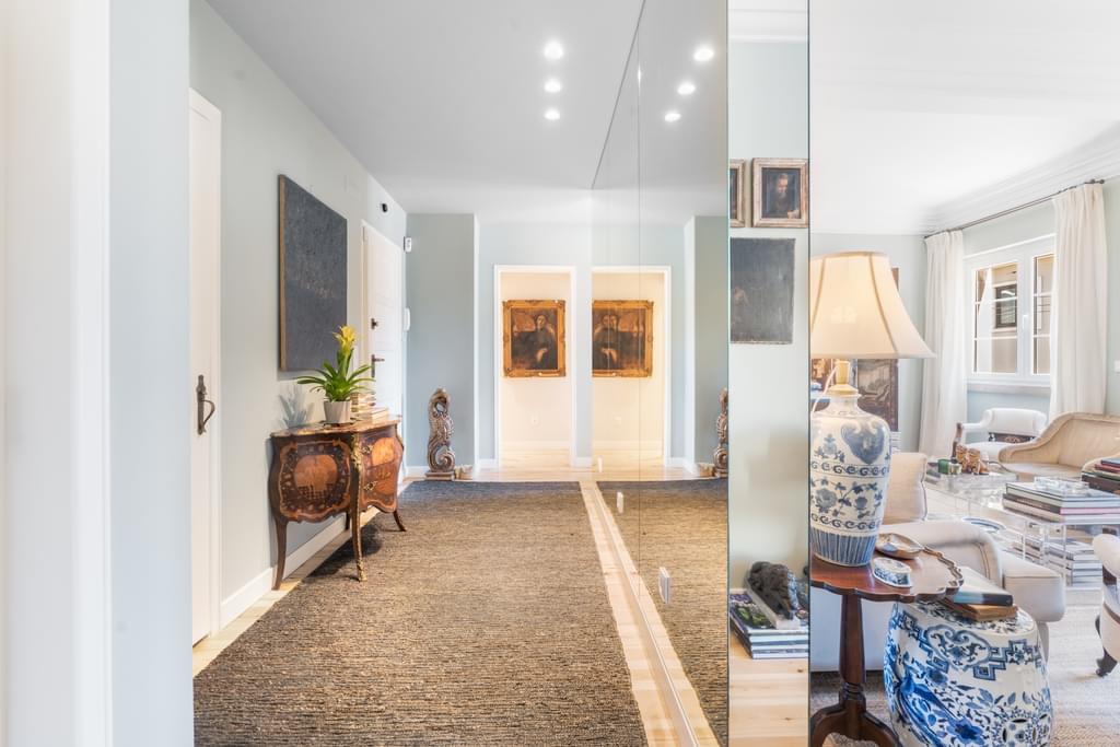 2 Bedroom Apartment with parking, Estrela, Lisboa 45868005