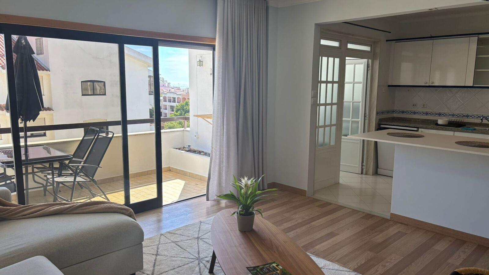 Apartamento T3 com estacionamento, Bairro do Rosário, Cascais - Imagem 8