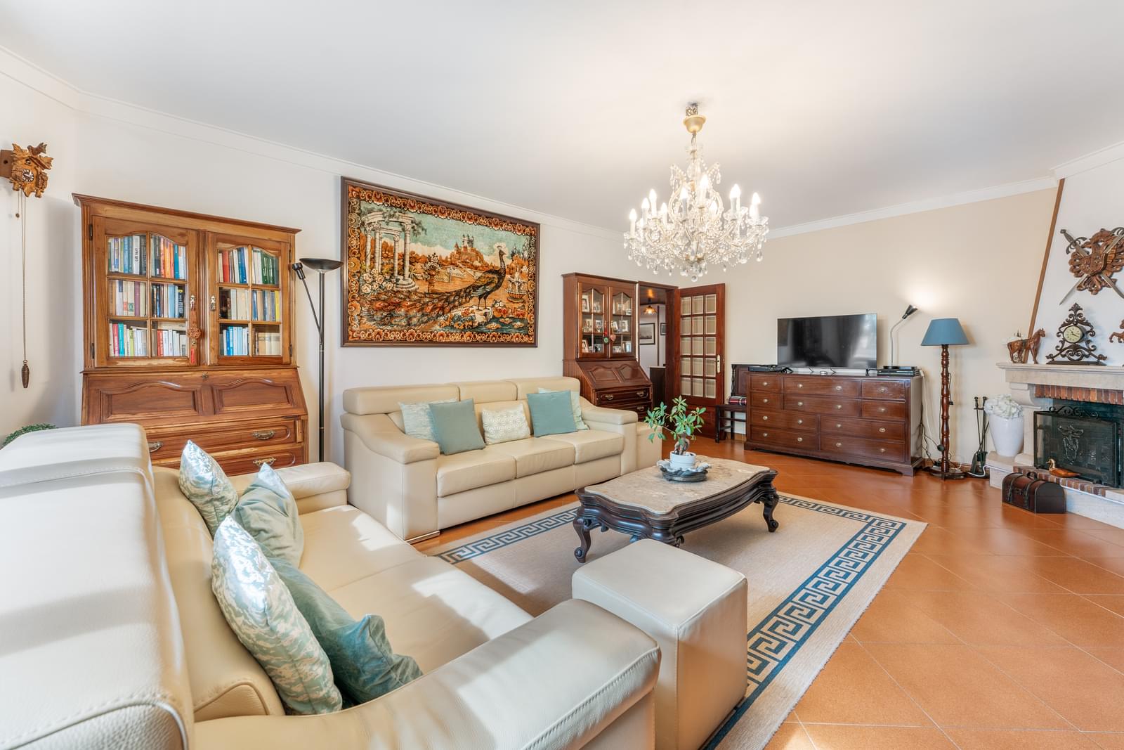 Apartamento T5 com estacionamento, Cascais - Imagem 2