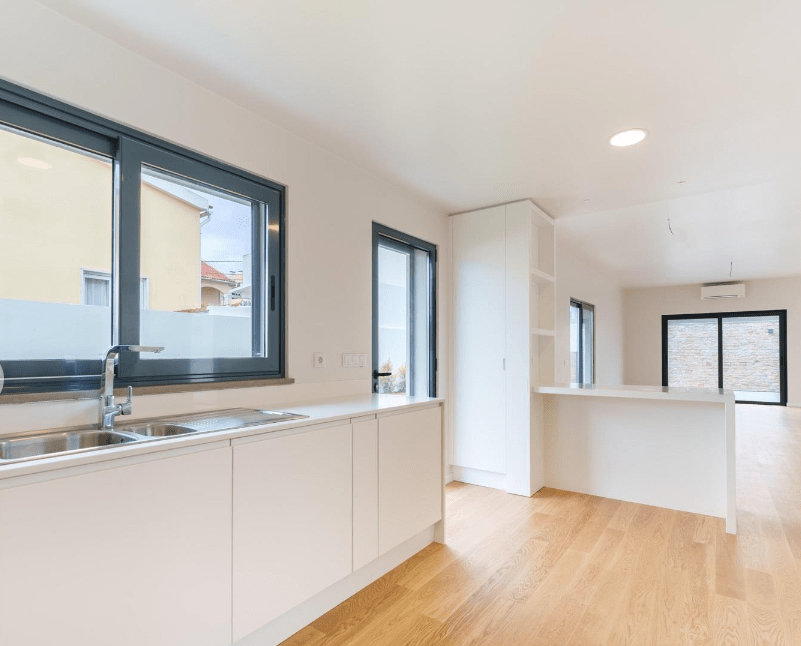 4 Bedroom Villa/Townhouse's Image 22