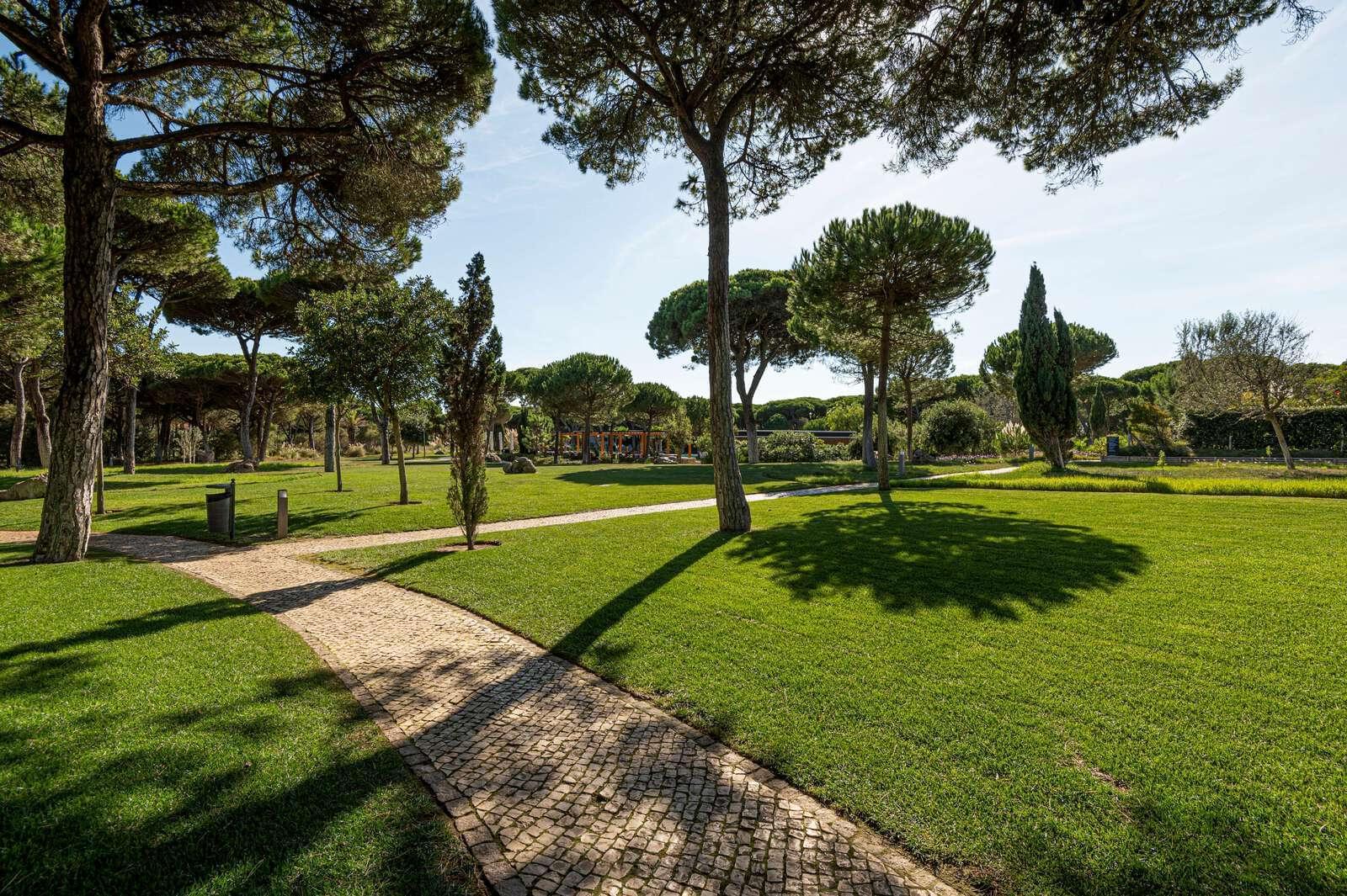 Apartamento T3 com piscina, Quinta da Marinha, Cascais - Imagem 43