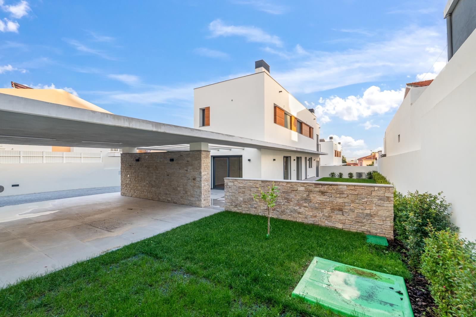 4 Bedroom Villa/Townhouse's Image 29