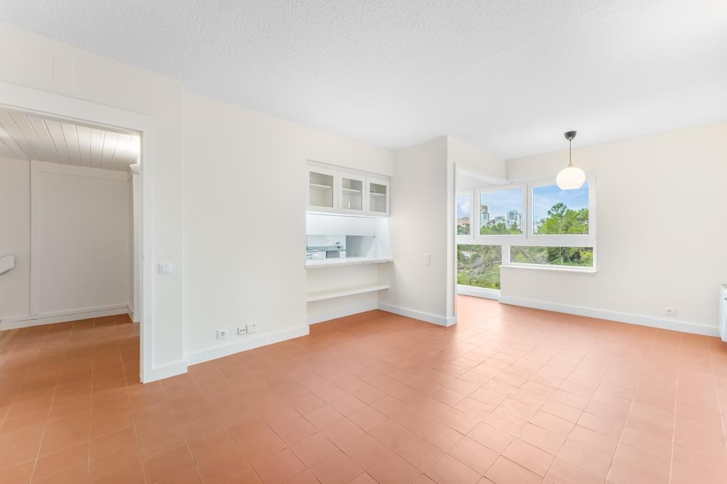 2 Bedroom Apartment with parking, Cascais 2901023998