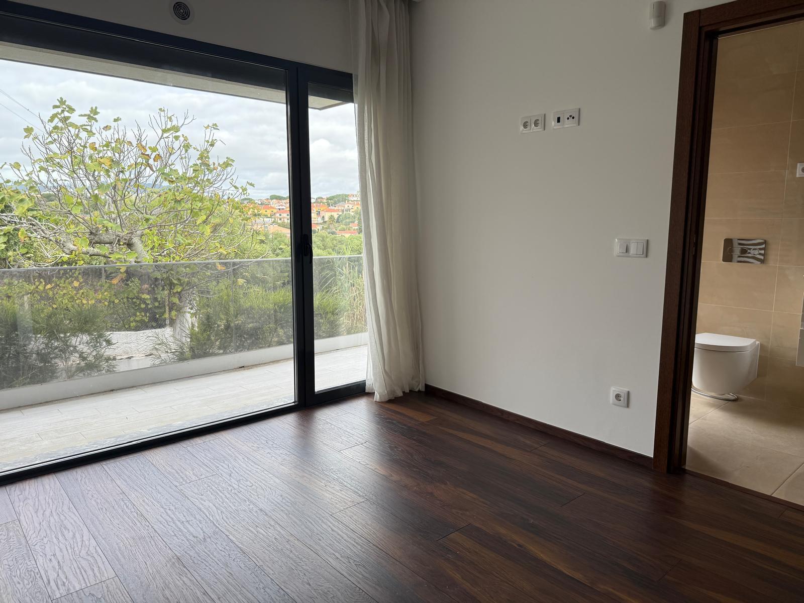 Moradia T3 + 1 com estacionamento, Atiba, Cascais - Imagem 13