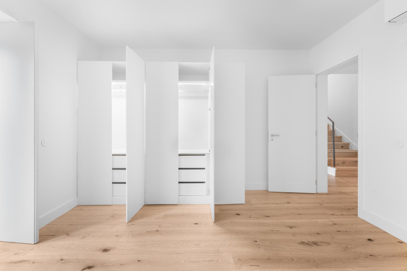 Moradia T5 com piscina, Santo Amaro de Oeiras, Oeiras - Imagem 20