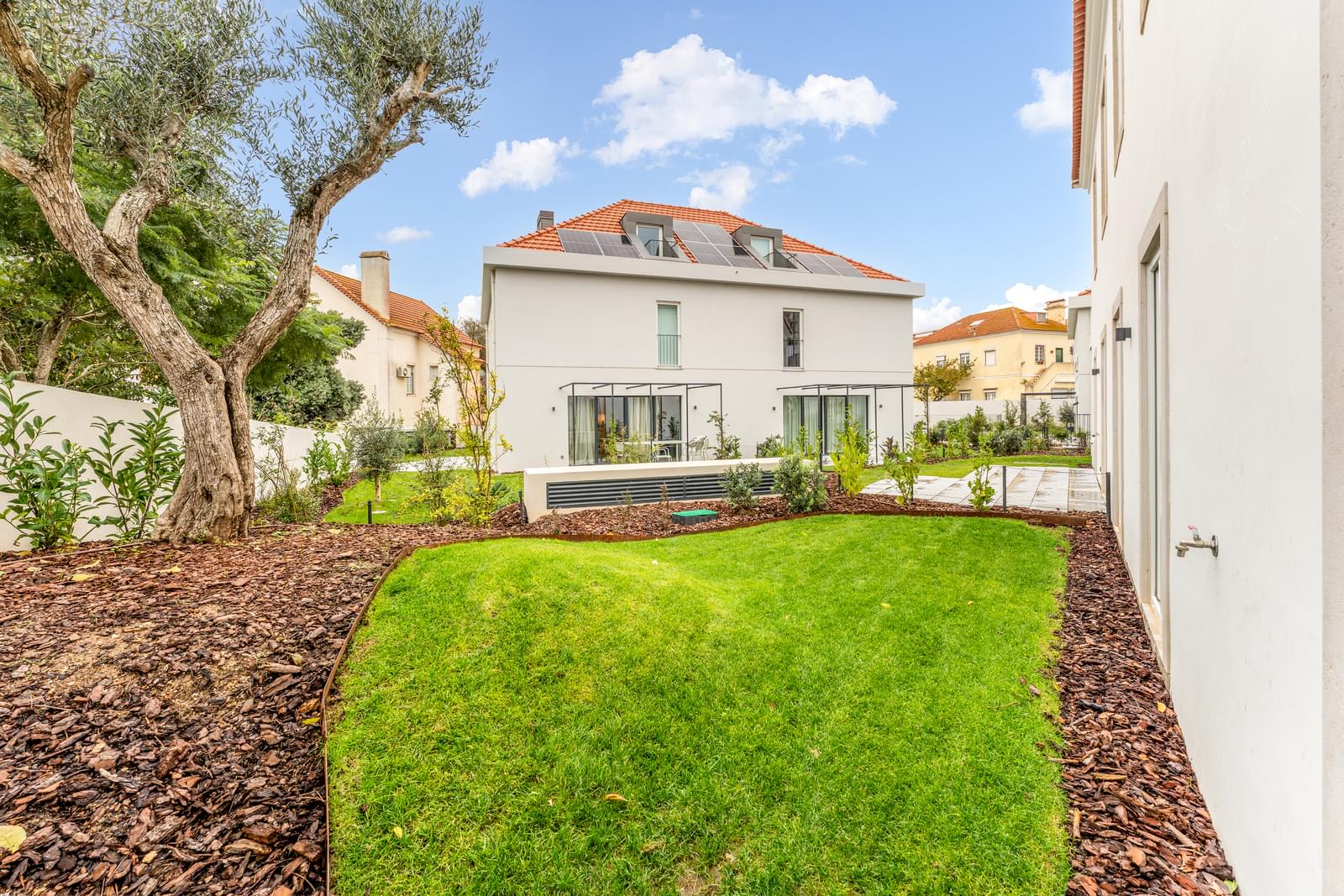 Moradia T5 com piscina, Santo Amaro de Oeiras, Oeiras - Imagem 9