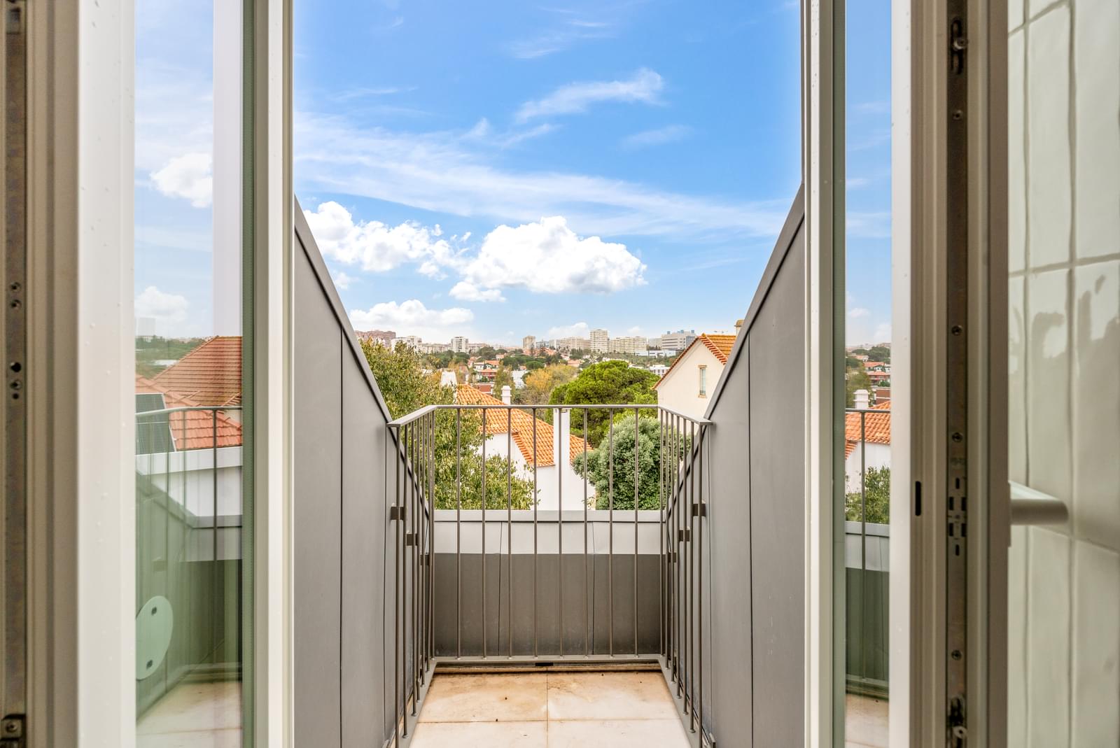 Moradia T5 com piscina, Santo Amaro de Oeiras, Oeiras - Imagem 11