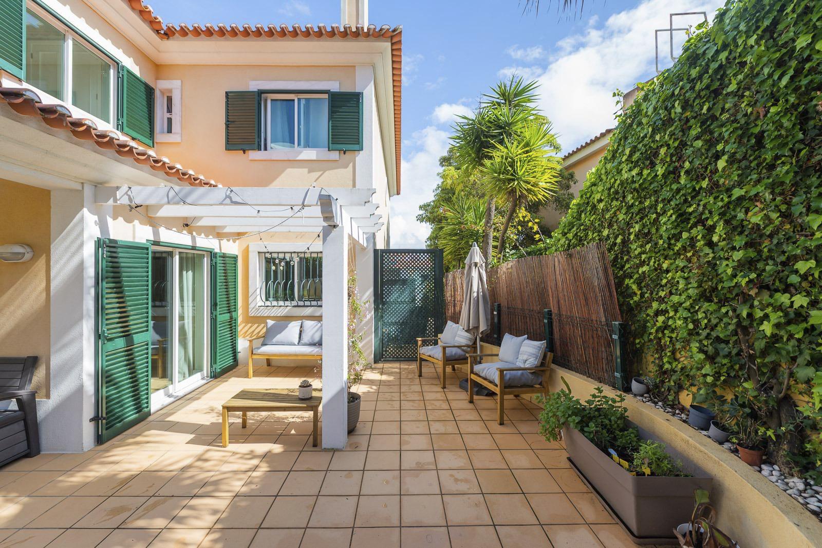 Moradia T4 + 1 com piscina, Cascais - Imagem 6