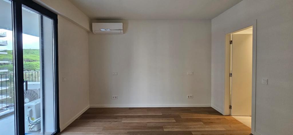 3 Bedroom Apartment with swimming pool, Miraflores, Oeiras 489011714