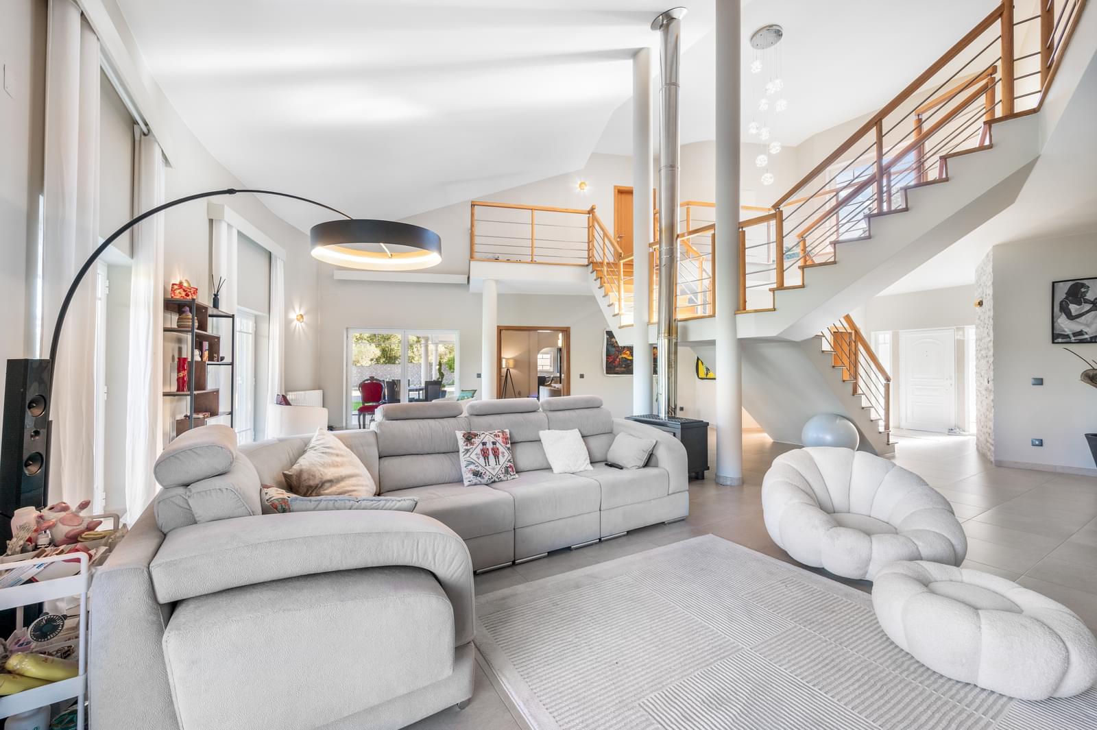 Moradia Isolada T6 com piscina, Rio Maior - Imagem 6