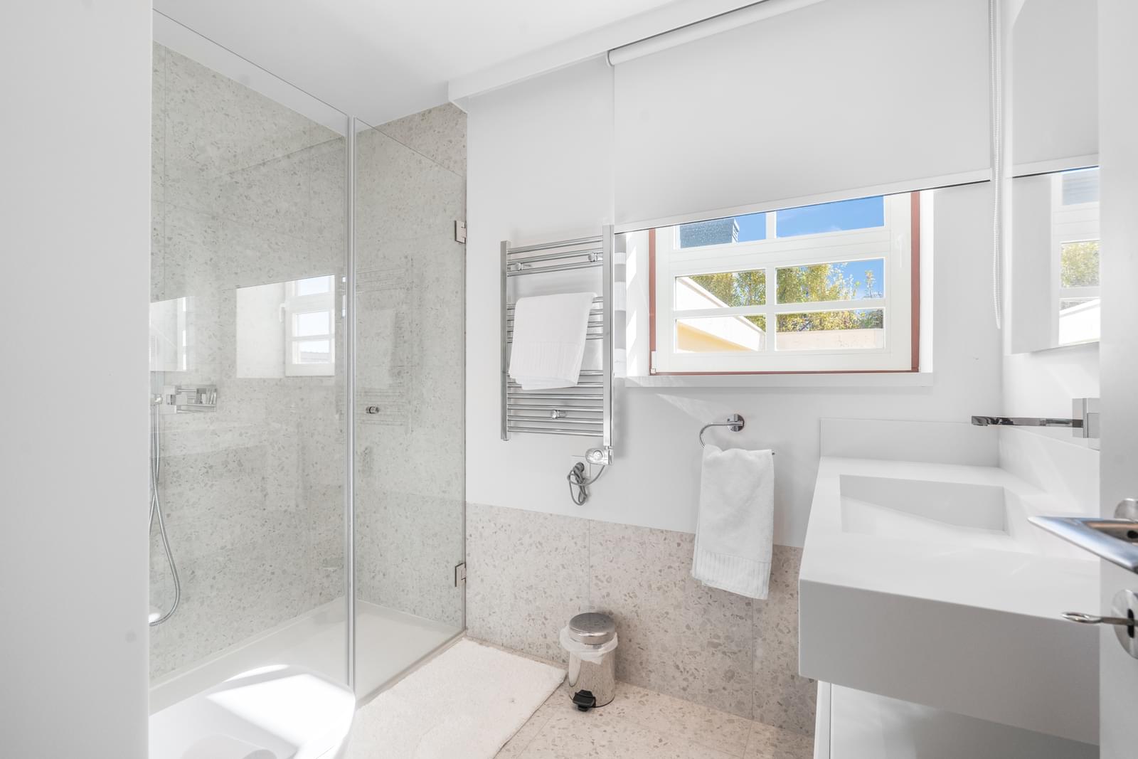 Apartamento T4 com piscina, El Corte Inglés, Lisboa - Imagem 36