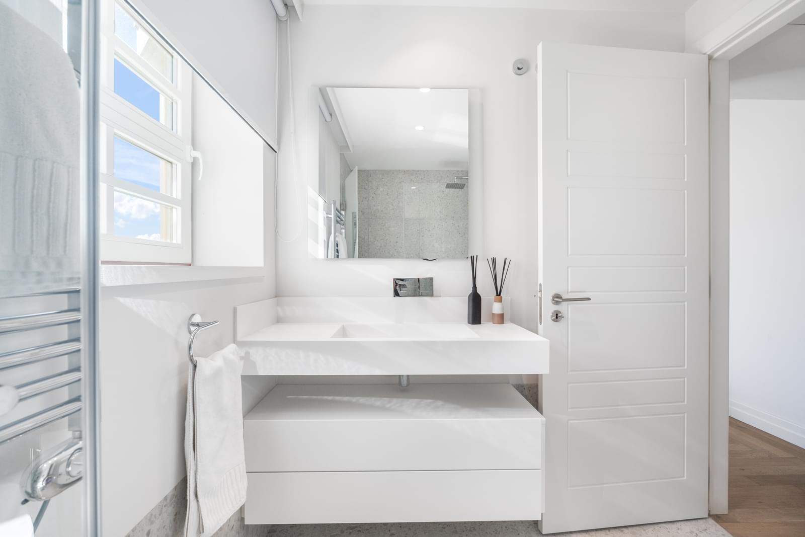 Apartamento T4 com piscina, El Corte Inglés, Lisboa - Imagem 35